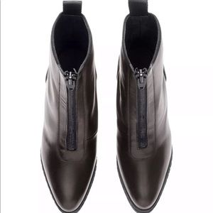 Alexander Wang X H & M Limited Black Booties ♣️